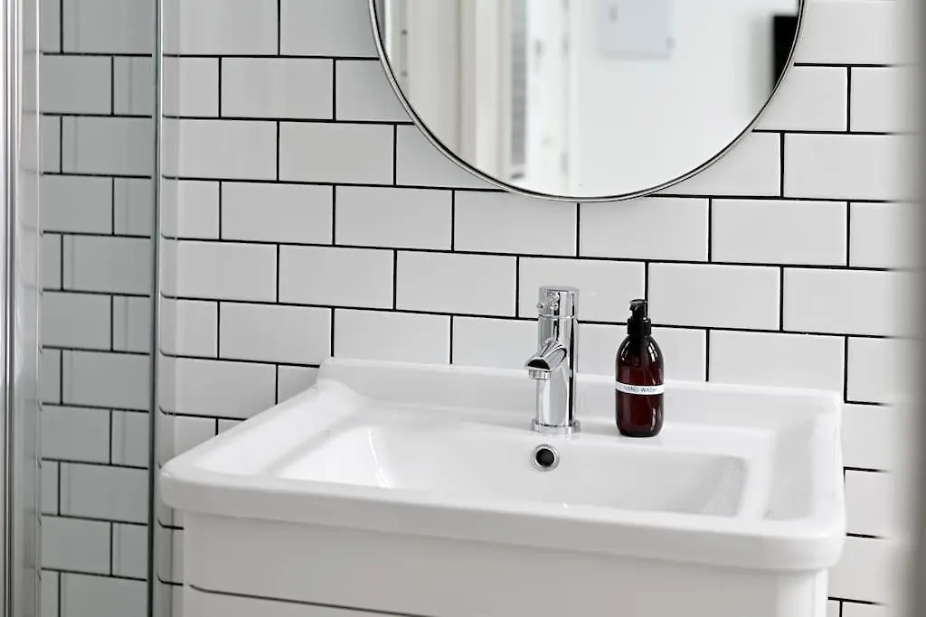 Ella - Chic Studio Living In Central Cape Town Apartment 0*,