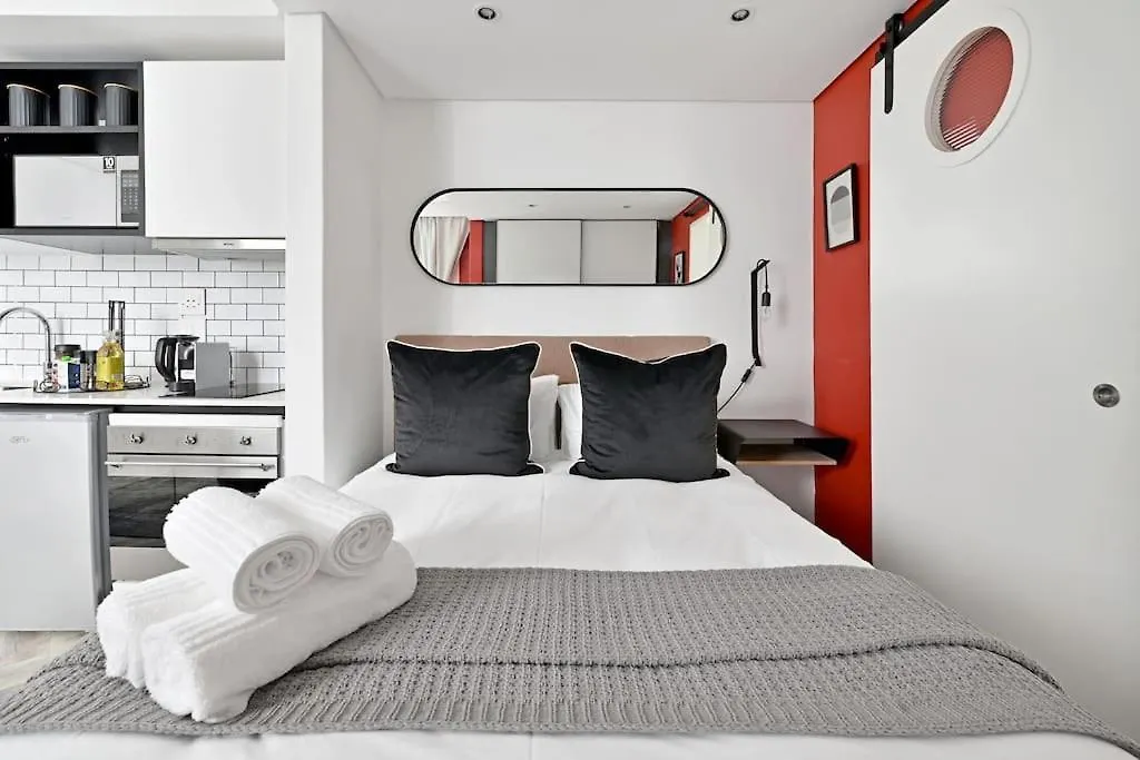 Ella - Chic Studio Living In Central Cape Town Apartment South Africa