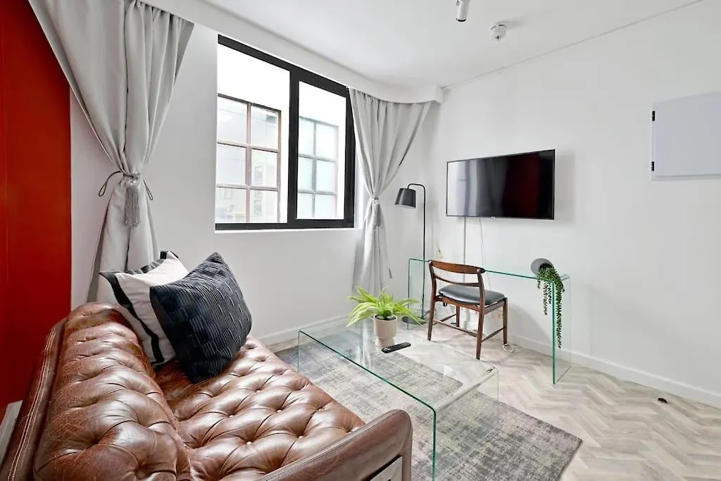 Ferienwohnung Ella - Chic Studio Living In Central Kapstadt