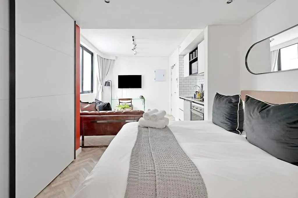 Ferienwohnung Ella - Chic Studio Living In Central Kapstadt